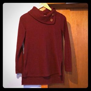 Red collar Sweater